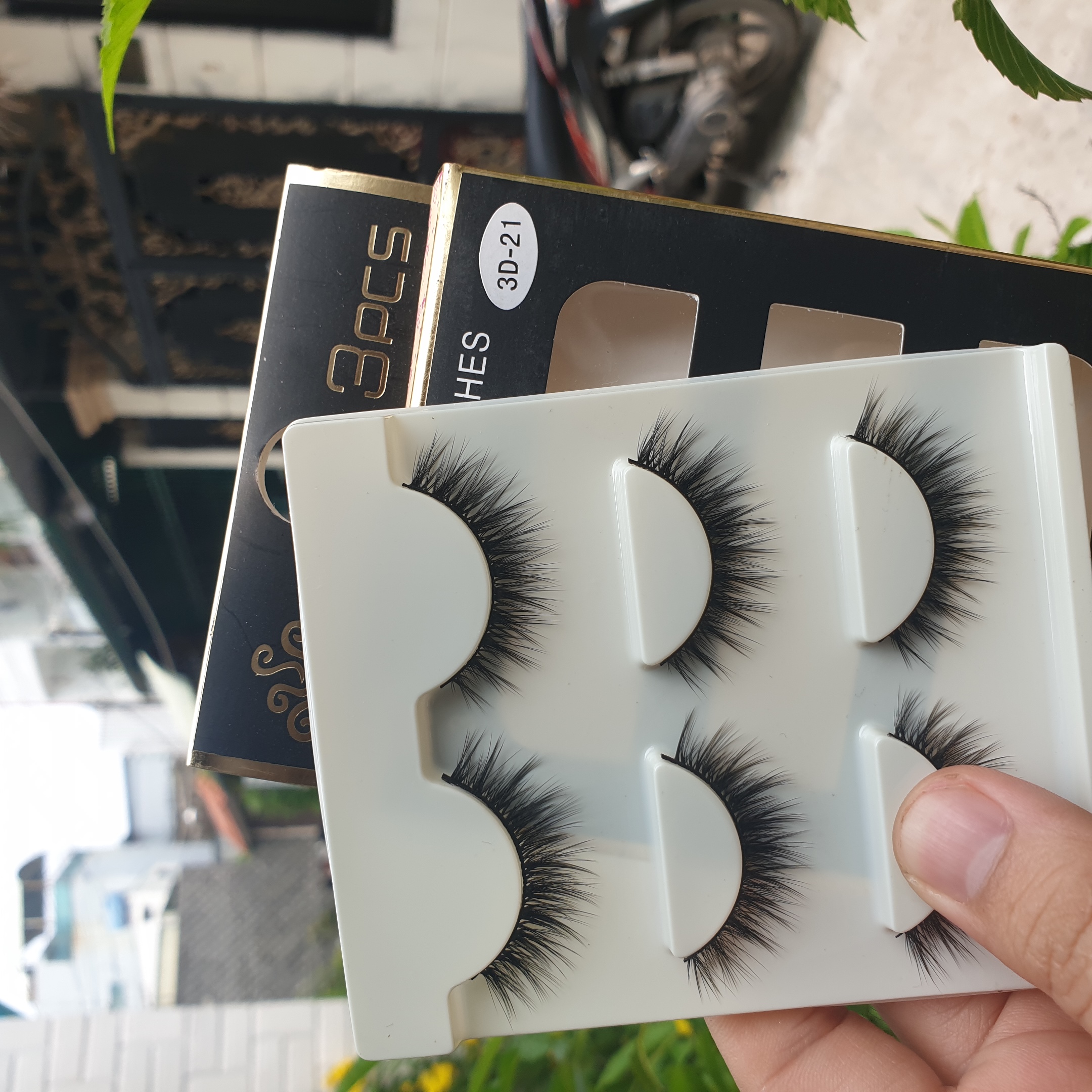Lông mi giả lông chồn 3 Fashion Eyelashes 3 Faux-Cils 3D 1 bộ 3 cặp