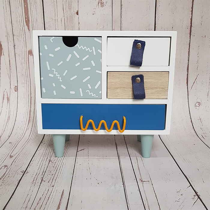 Tủ Gỗ Mini Đựng Đồ Trang Điểm - Hàng Thiết Kế - Không Cần Lắp Đặt