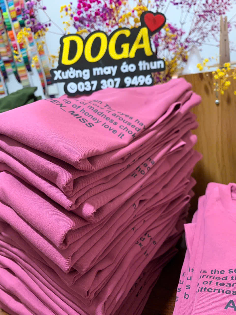 Áo Thun chất BORIP COTTON xịn kiểu áo baby tee size từ 35kg đến 70kg DOGA in chữ trẻ trung có 5 màu Mã 176