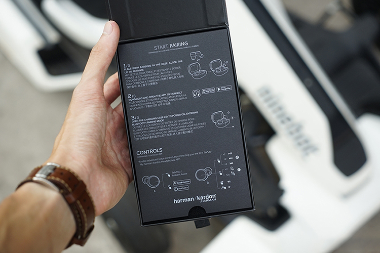 Tai Nghe Bluetooth True Wireless Harman Kardon Fly TWS - Hàng Chính Hãng