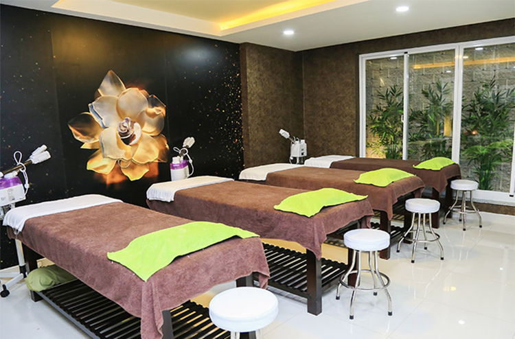 Voucher 4 Bước Trắng Thanh Tẩy Body Cao Cấp (90 Phút) Tại Ellis Spa