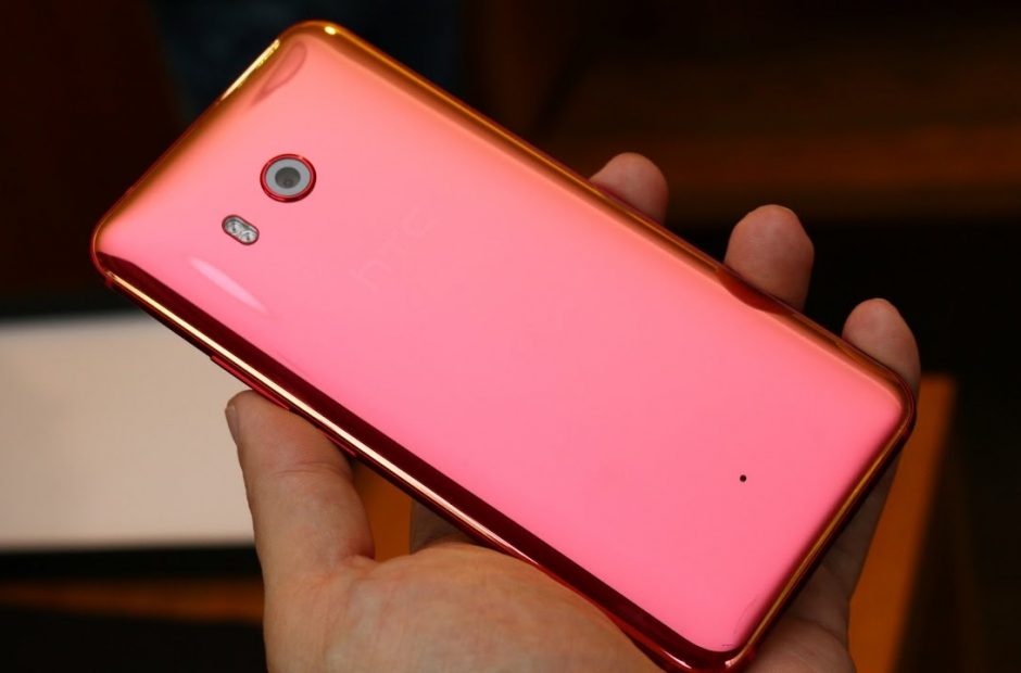 HTC U11 EYEs (2Q4R100) 4GB / 64GB 6.0-inches LTE Dual SIM Factory Unlocked - International Stock No Warranty (Solar Red)