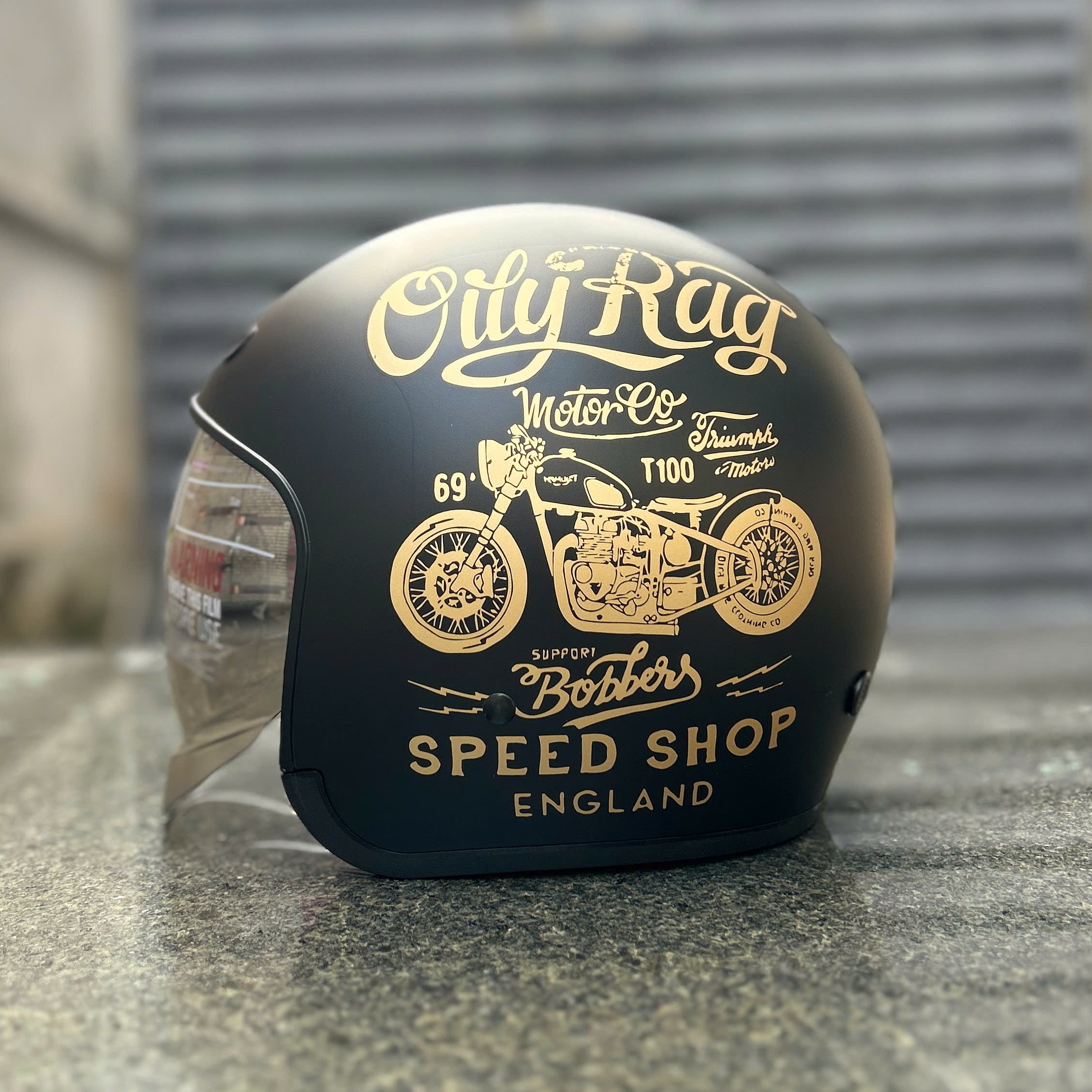 Nón bảo hiểm 3/4 ROYAL M139 có kính âm V5 ĐEN