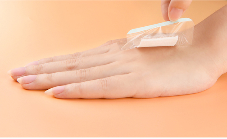 Gạc băng rốn NeVi XB-8831- hộp /30 miếng