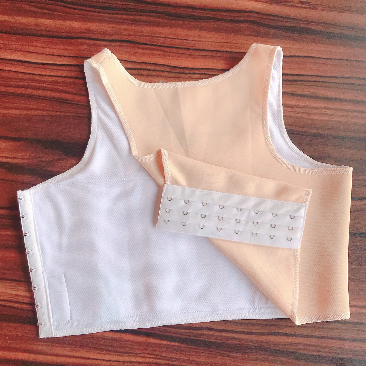 Áo Nịt Ngực Không Viền Dành Cho Tomboy  - Áo Lót Bó Nịt Làm Nhỏ Định Hình Ngực Tomboy Thể Thao Tập Gym Nữ Ba Lỗ Gen Thun Không Viền Cài Hông Bigsize Nguyễn Nguyên