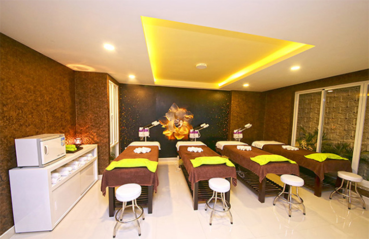 Voucher 4 Bước Trắng Thanh Tẩy Body Cao Cấp (90 Phút) Tại Ellis Spa