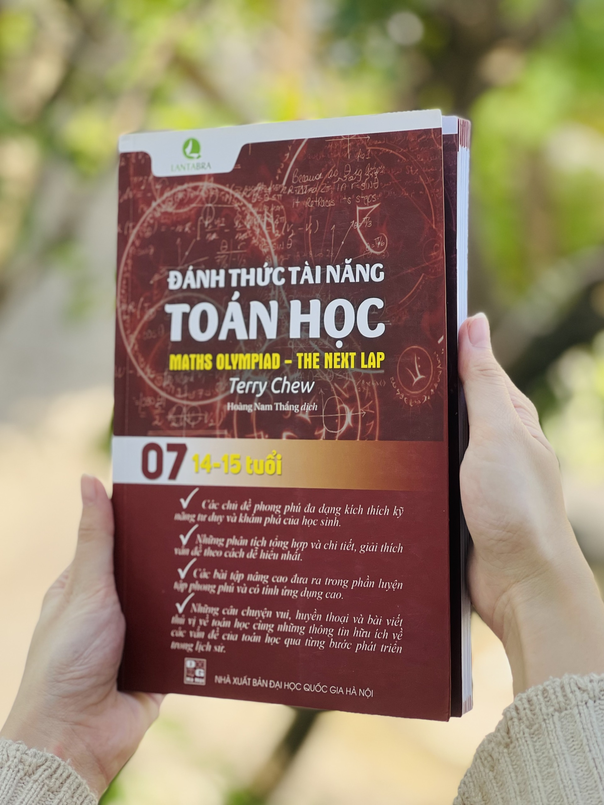 Sách Đánh Thức Tài Năng Toán Học 7 ( 13 - 15 tuổi ) - Sách Song Ngữ ( Việt - Anh) Giúp Trẻ Vừa Học Toán Vừa Ôn Luyện Tiếng Anh Theo Chương Trình Singapore, Sách Toán Lớp 8, Lớp 9