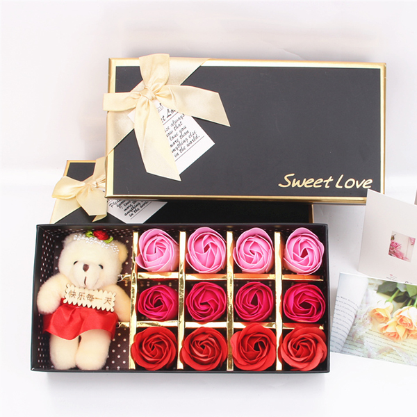 Hộp Quà Hoa Hồng Sáp 12 Bông 3 Màu Sắc Kèm Gấu