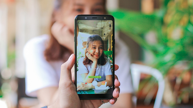 Điện Thoại Samsung Galaxy A6 Plus (2018) - Hàng Chính Hãng