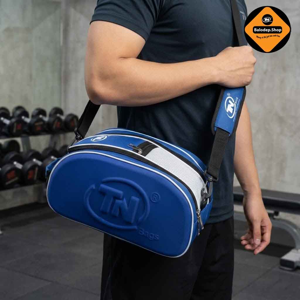 Túi Đựng Giày Đá Bóng TN Bags TN.B 9003 Màu Xanh Cao Cấp, Nhiều Ngăn Tiện Lợi, Logo Dập Nổi, Chống Nước Tốt, Cá Tính, Năng Động!
