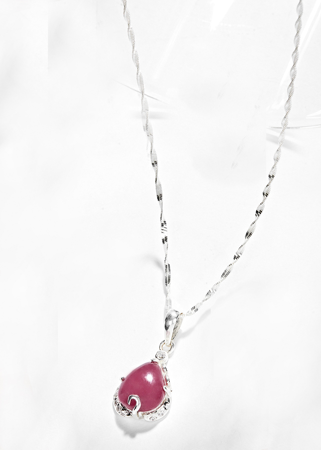 Dây Chuyền Mặt Đá Ruby Giọt Nước Bọc Bạc
