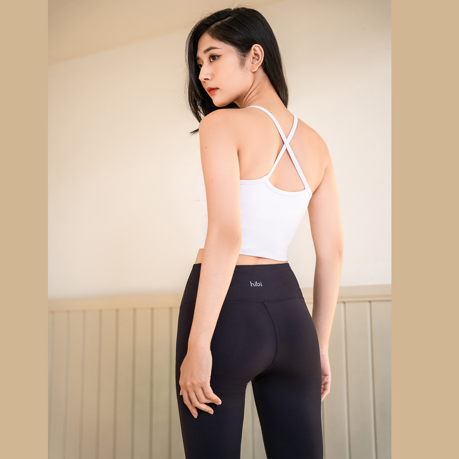 Áo tập Yoga Gym croptop 2 dây đan chéo Hibi Sports Mã CR806 có mút nâng ngực bên trong