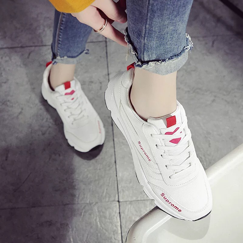 Giày Sneaker Nữ Đế Cao Chống Trơn, Trái Tim Ở Mũi Hapu Giày Sneaker Nữ Đế Cao Chống Trơn, Trái Tim Ở Mũi Hapu