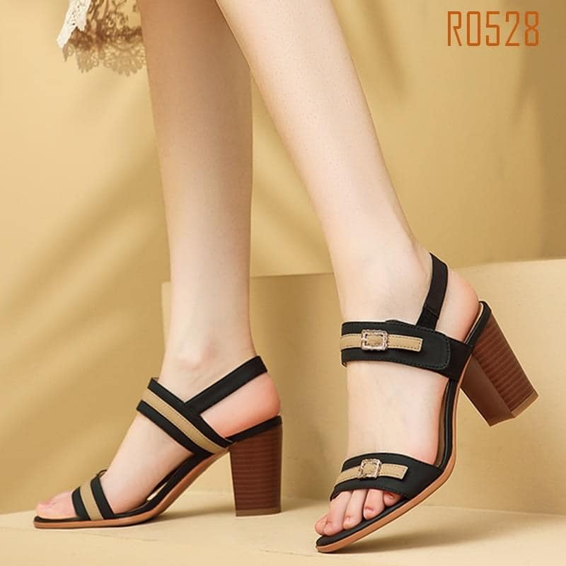 Giày sandal nữ cao gót đế cao 7 phân hàng hiệu rosata hai màu đen xanh thời trang cao cấp ro528