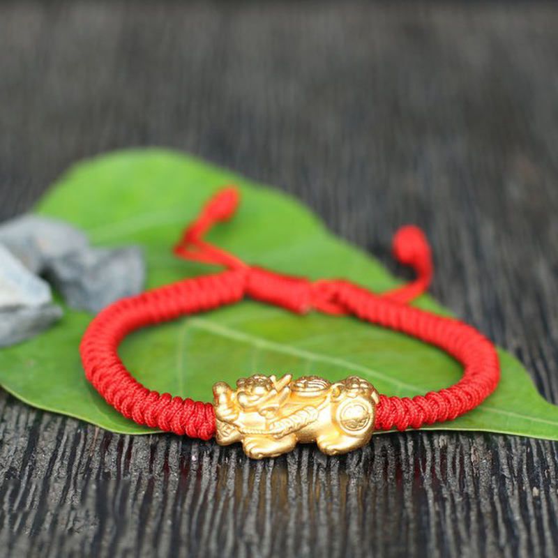 Vòng kết dây đỏ phối tỳ hưu mạ vàng 24k - Ngọc Qúy Gemstones