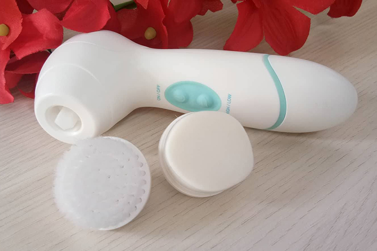 Máy Massage Mặt Bằng Pin Kai KQ-3220