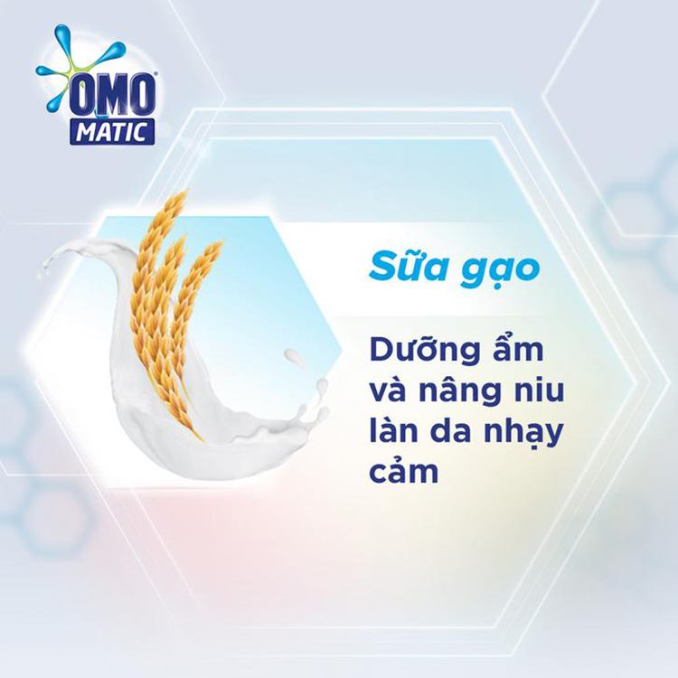 Nước Giặt OMO Dịu Nhẹ Hoa Oải Hương Và Sữa Gạo Cho Máy Giặt Cửa Trên (3.7Kg/Túi)