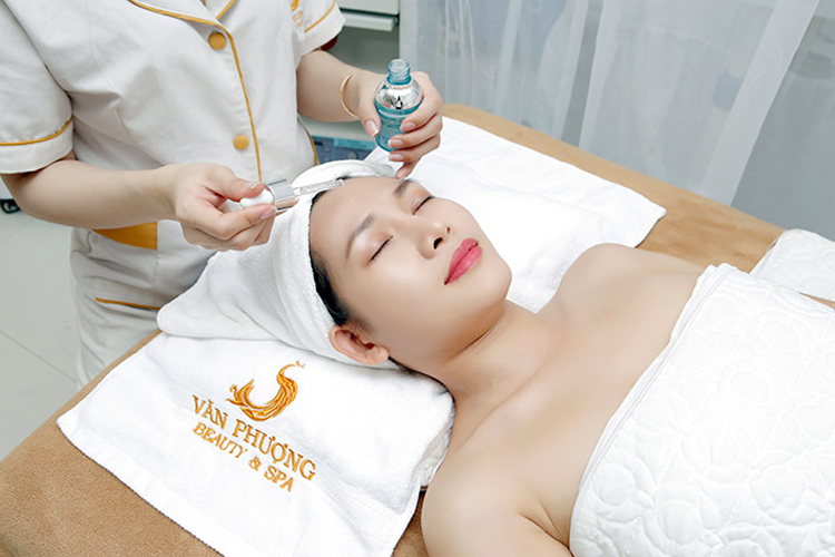 Liệu Trình 60 phút Chăm Sóc Da mặt trẻ hóa, căng bóng da Tại Thẩm Mỹ Viện Văn Phượng