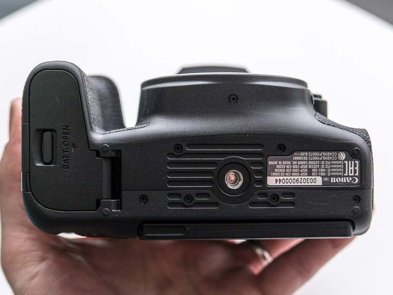 Máy Ảnh Canon EOS 200D Kit 18-55mm (Đen) - Hàng Chính Hãng Máy Ảnh Canon EOS 200D Kit 18-55mm (Đen) - Hàng Chính Hãng