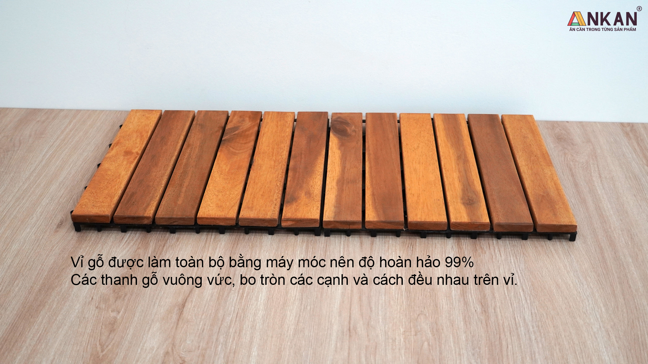 Combo 9 Ván Sàn Gỗ Tự Nhiên Màu Nâu Vàng, Vỉ Gỗ Lót Sàn Ban Công, Sân Vườn, Hồ Bơi, Phòng Spa, Siêu Bền, Chịu Nước Tốt, Chống Trơn Trượt, Tiêu Chuẩn Xuất Khẩu