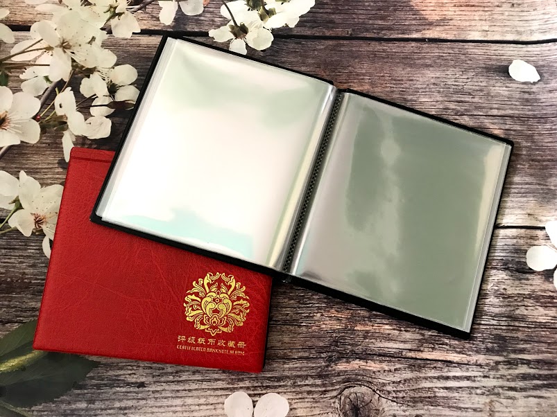 Album đựng tiền PMG chấm điểm