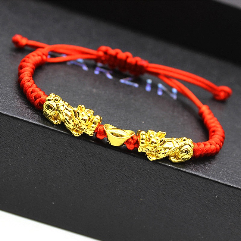 Vòng tay chỉ đỏ Tì Hưu Mạ vàng 18K kèm theo Túi Nhung