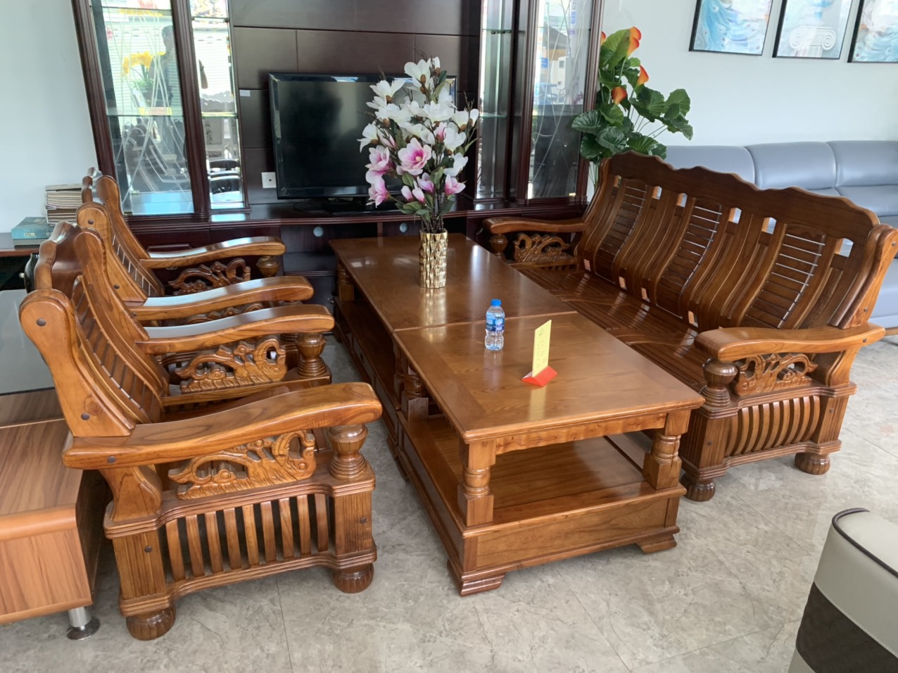 sofa gỗ xoan đào