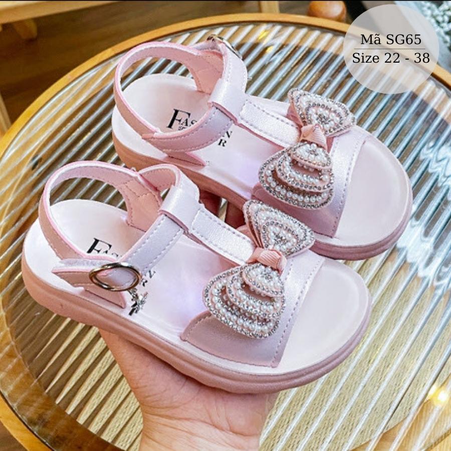 Dép quai hậu sandal bé gái quai ngang thời trang chất da PU mềm êm màu hồng gắn nơ công chúa duyên dáng và dễ thương phù hợp cho trẻ em 1 - 12 tuổi đi học đi biển phong cách Hàn Quốc SG65