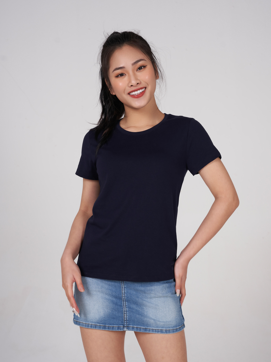 Áo Thun Trơn Nữ Yody Cổ Tròn, Phông Tay Ngắn Chất Vải Cotton Co Giãn 6 Màu  Basic Tsn5302