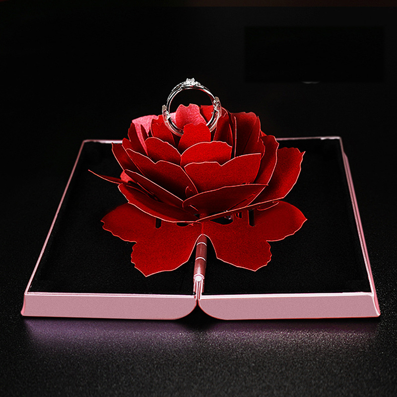Hộp hoa hồng 3D có thể là món quà hoàn hảo cho những người bạn yêu thương nhất. Những bông hoa hồng xinh đẹp được bày bên trong hộp 3D tạo nên một hiệu ứng ấn tượng và đầy sống động. Hãy tặng cho người thân của bạn một hộp hoa hồng 3D và chia sẻ niềm vui trong cuộc sống.