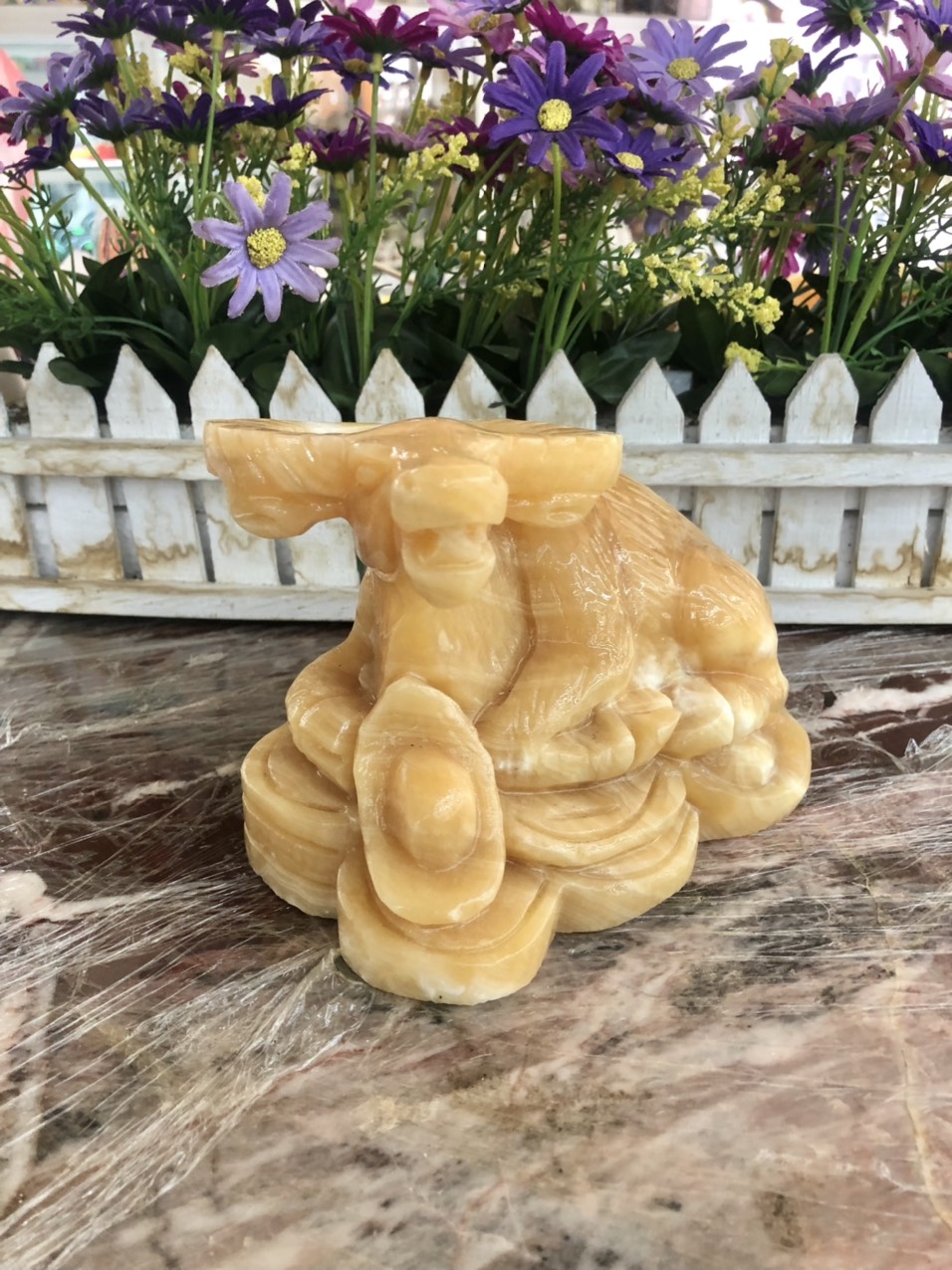 Tượng con trâu giáp phong thủy đá ngọc hoàng long bàn làm việc - Dài 15 cm