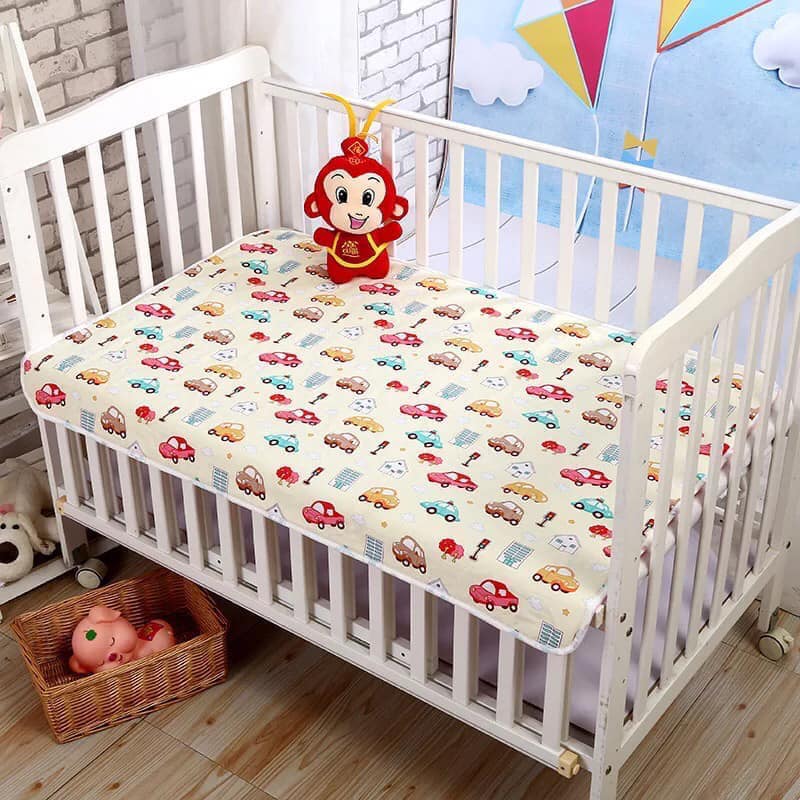 Tấm lót chống thấm cỡ lớn (Size 120 x 80 cm) tiện lợi, an toàn cho bé. Tấm lót cũi, lót giường đa năng 3 lớp 3