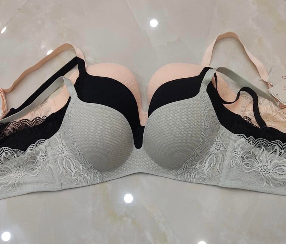 Áo lót nữ ren nâng ngực không gọng Triumph Sculpt Breeze HU 1749 đệm mút vừa siêu nhẹ, mượt mà và thoáng khí
