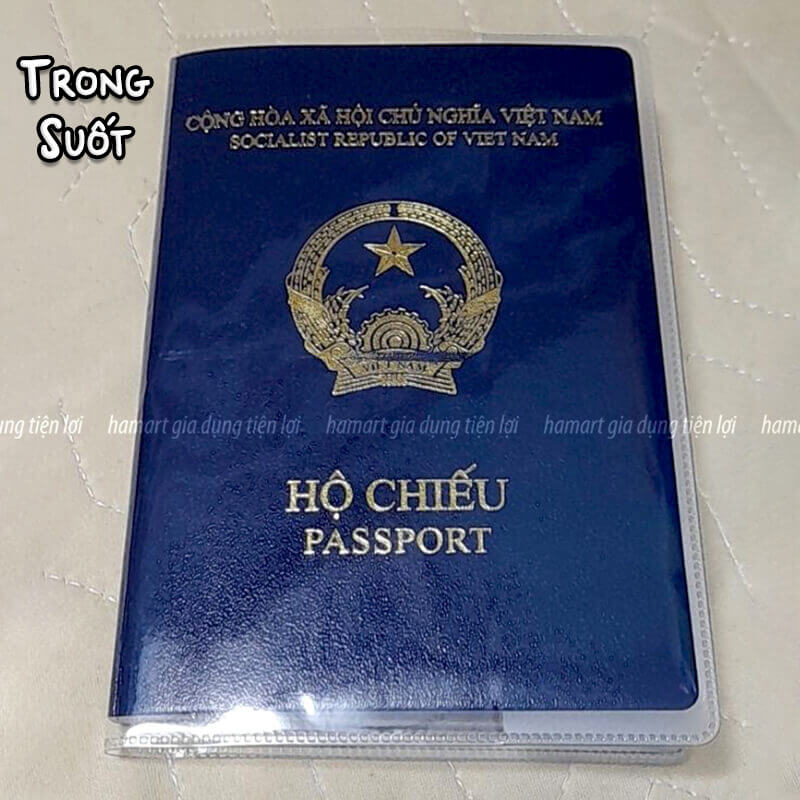 Vỏ Bọc Hộ Chiếu PVC Bao Passport Cover Chống Bụi Bẩn Trong Suốt Có Ngăn Đựng Thẻ Tiện Lợi