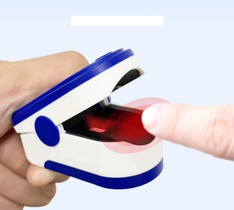 Máy đo nồng độ oxy trong máu và đo nhịp tim SPO2 Kẹp ngón tay, dái tai hoặc ngón chân tại nhà 7