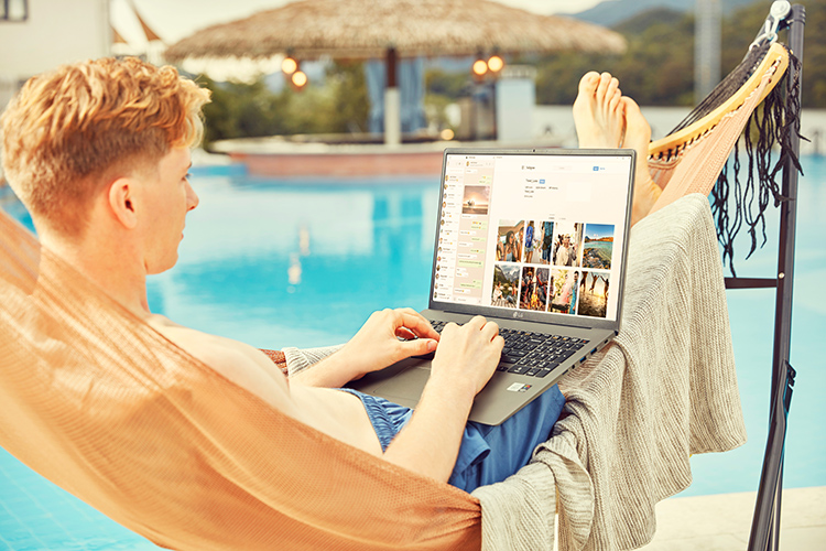 Laptop LG Gram 2020 14ZD90N-V.AX53A5 (Core i5-1035G7/ 8GB/ 256GB NVMe/ 14 FHD IPS/ NonOS/ White) - Hàng Chính Hãng