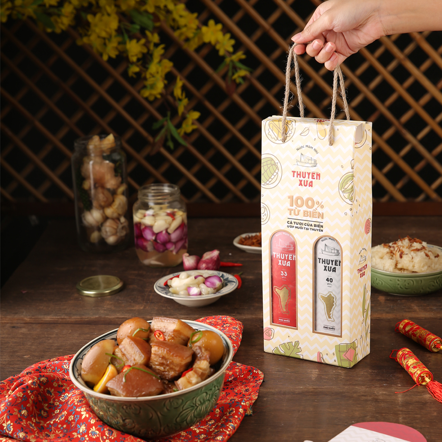 Combo 2 Chai Nước Mắm Nhĩ Thuyền Xưa 33 Độ Đạm & 40 Độ Đạm (500ml)