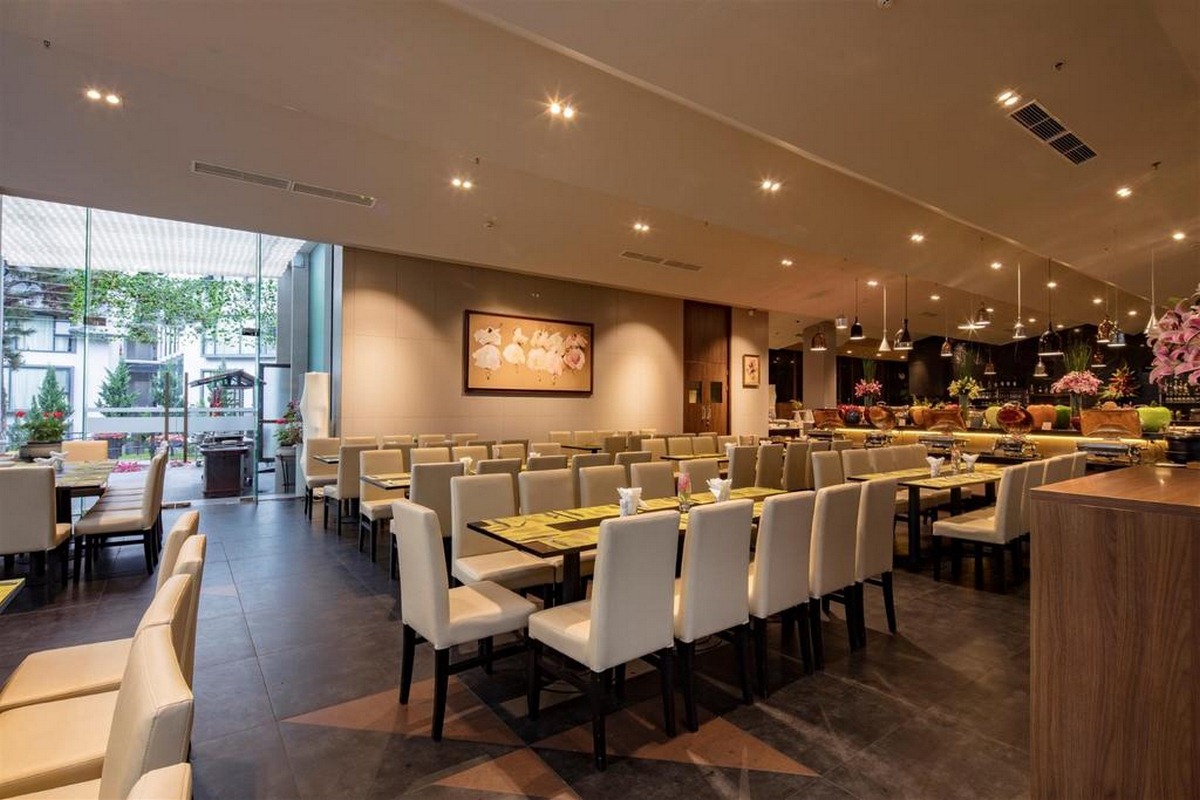 Terracotta Hotel & Resort 4* Đà Lạt - Buffet Sáng, Hồ Bơi, Xe Đưa Đón Trung Tâm, Nằm Bên Hồ Tuyền Lâm Thơ Mộng
