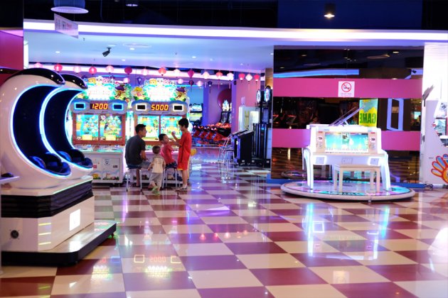 HN - Vui chơi thỏa thích không giới hạn cho bé tại Amazing Town Long Biên