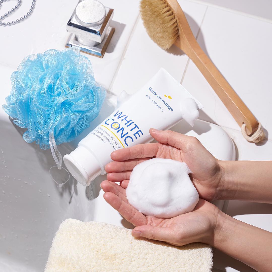 Kem Tẩy Tế Bào Chết Toàn Thân White Conc Body GC II 180g