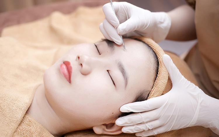 Liệu Trình Trẻ Hóa Da Bằng Mặt Nạ Tại Beu Spa