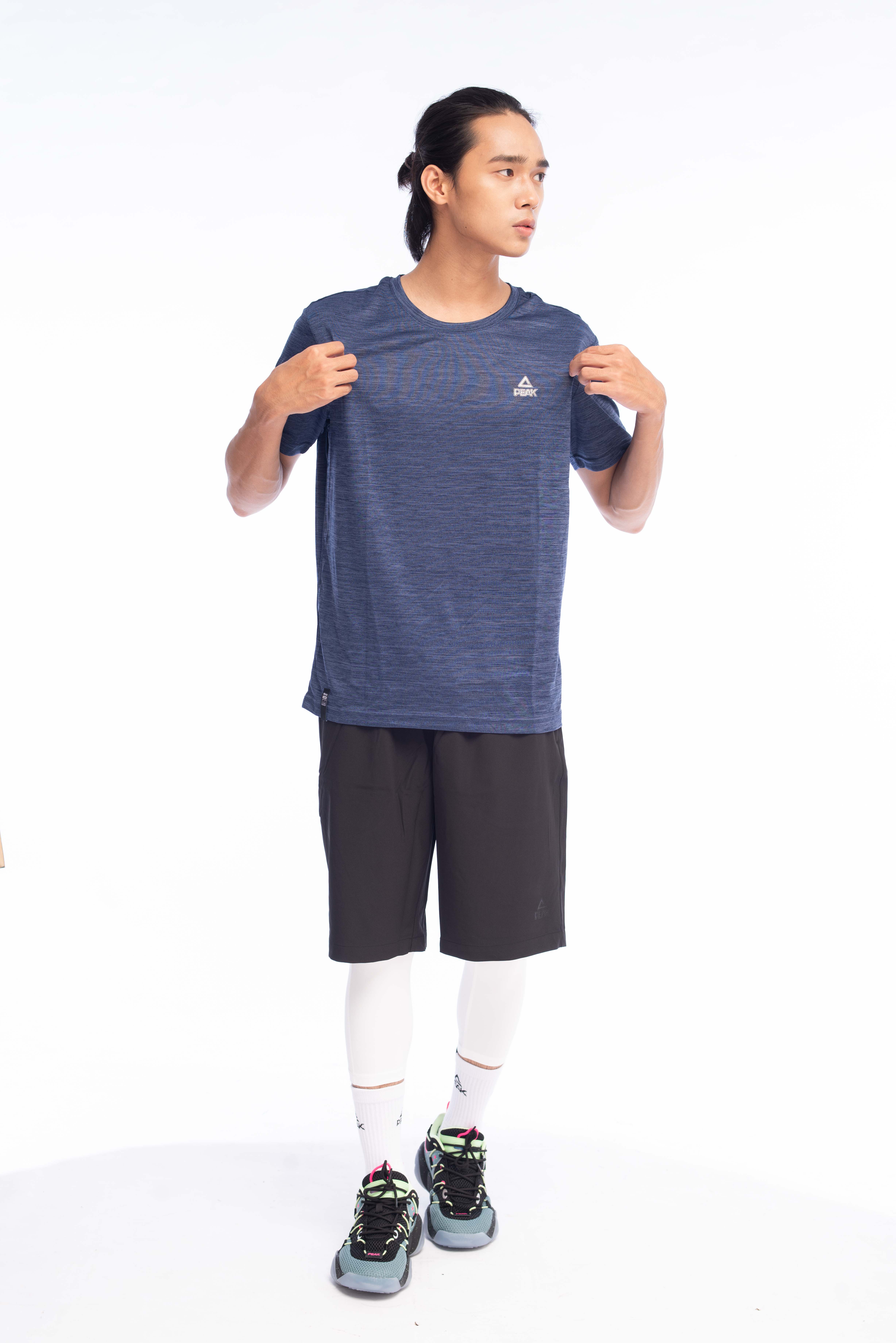 Áo Phông Cổ Tròn Nam PEAK FW612757