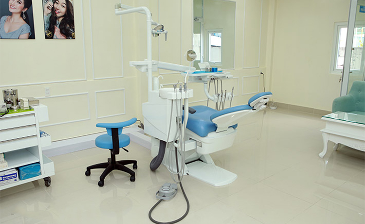 Cạo Vôi, Đánh Bóng Răng (2 Hàm) - Nha Khoa Vinh Đạt