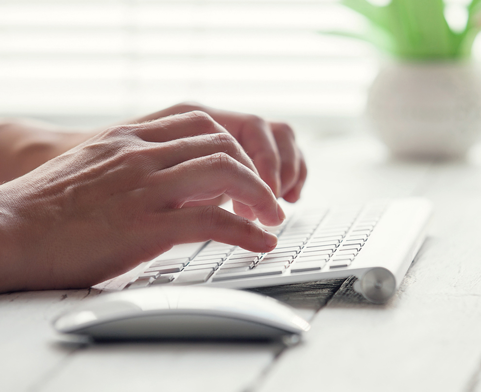 Baseus USB Bluetooth Adapter Transmitter Laptop Desktop Audio Desktop Link Bluetooth 4.0 Wireless Bluetooth Speaker/Headphone Black