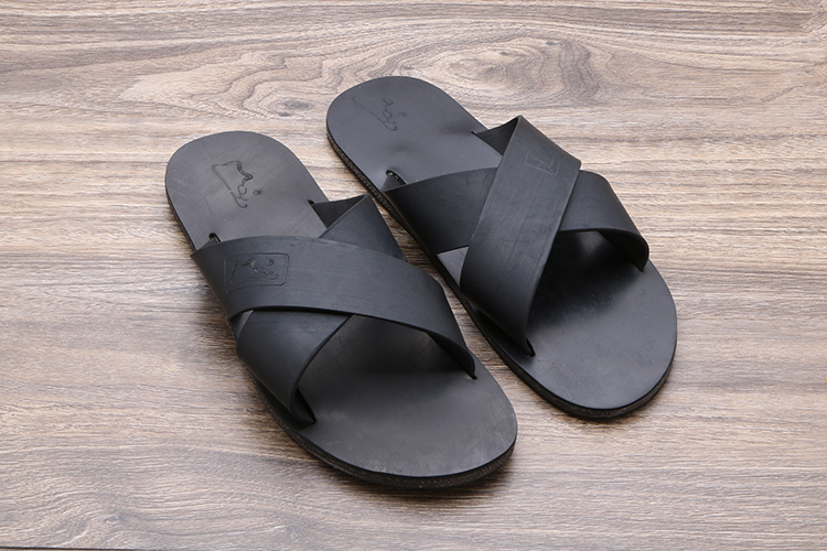 Dép Nam 2 Quai Chéo MOL MD180802 - Đen