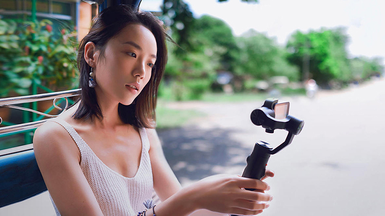 Tay Cầm Chống Rung Xiaomi Mi Action 4K Gimbal Quốc Tế - Hàng chính hãng