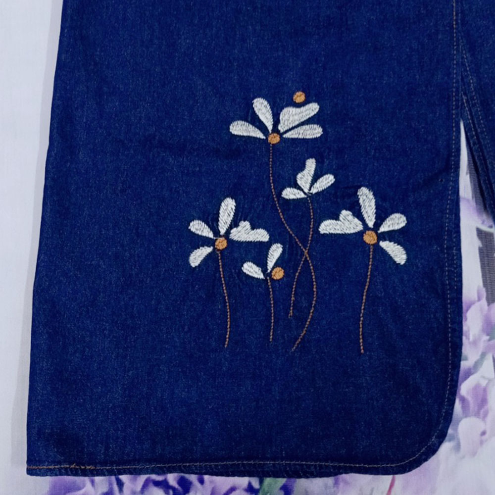 Váy Chống Nắng Dạng Quần Vải JEAN Thêu Hoa Cánh Trắng