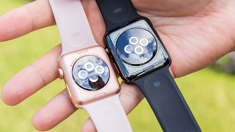 Đồng Hồ Thông Minh Apple Watch Series 3 GPS + Cellular Silver Aluminum Case With Fog Sport Band - Hàng Nhập Khẩu