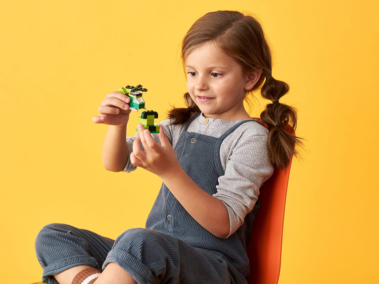 Đồ Chơi Lắp Ghép LEGO Classic Hộp Lắp Ráp Sáng Tạo Xanh Lá 11007