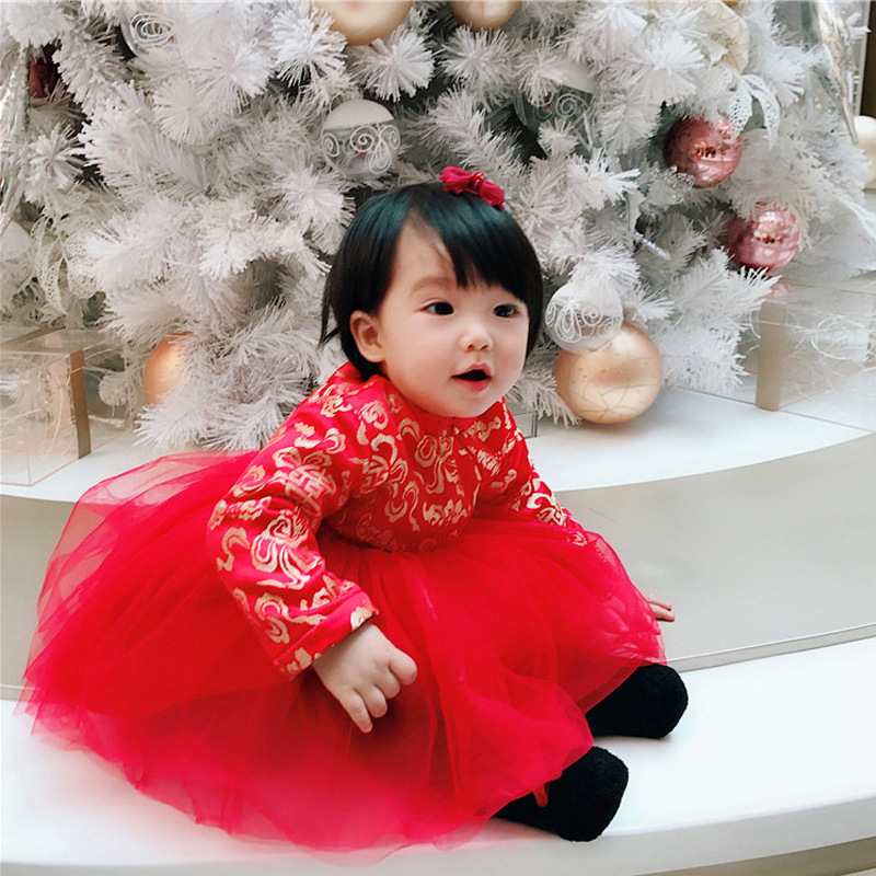 Váy gấm đỏ lót lông bé gái, chất dày dặn đẹp, họa tiết thêu nổi sang chảnh, lông lót mềm ấm, dáng bồng công chúa, có thể mặc sinh nhật, sự kiện, lễ Tết hay mẫu ảnh | MV04